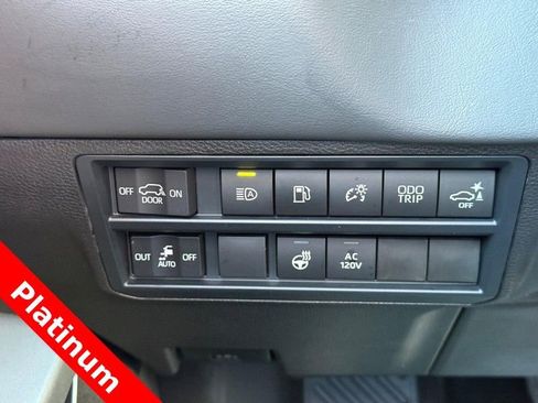 Used 2025 Toyota Sequoia Platinum AWD/4WD image 30