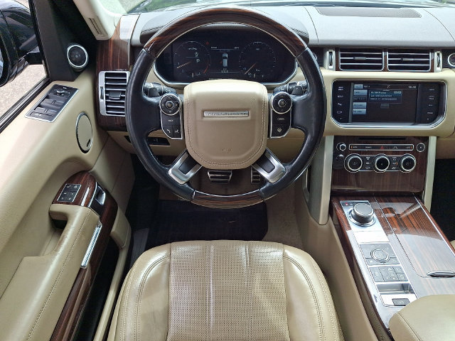 Used 2015 Land Rover Range Rover Supercharged AWD/4WD image 3