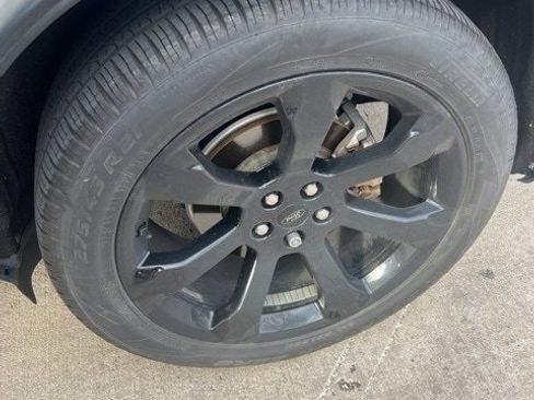 Used 2022 Ford Explorer ST-Line w/ Class IV Trailer Tow Package image 18