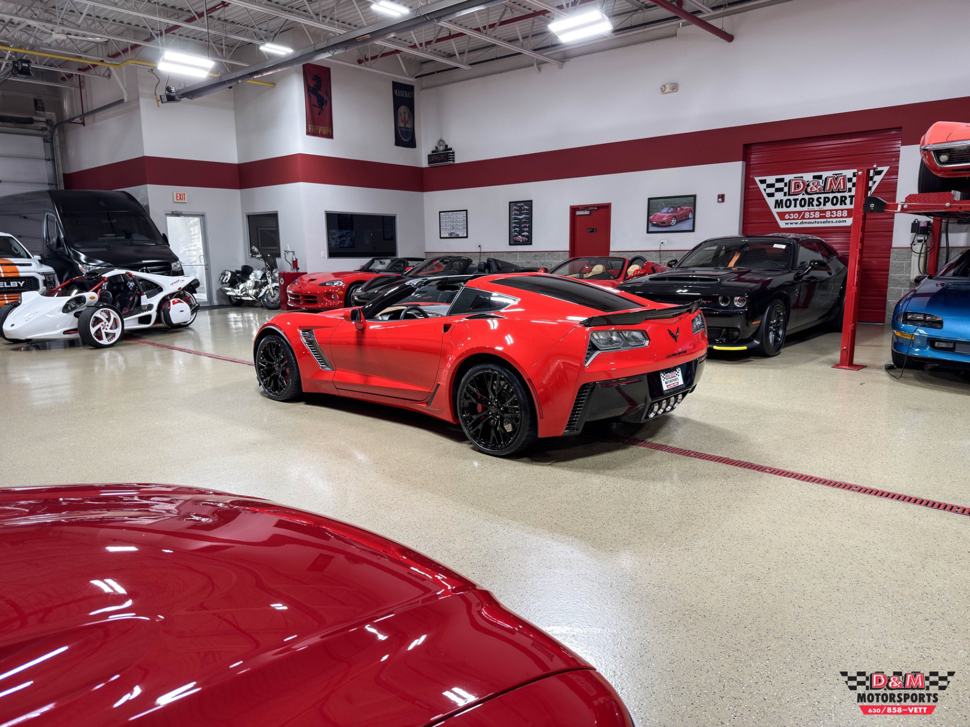 Used 2016 Chevrolet Corvette Z06 w/ 3LZ Preferred Equipment Group RWD image 45
