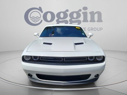 Used 2016 Dodge Challenger SXT Plus RWD image 12