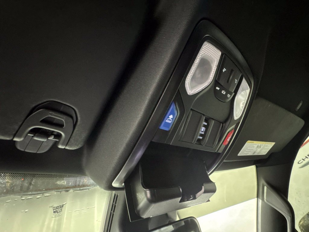 Used 2025 RAM 1500 Warlock AWD/4WD image 28