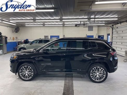 Used 2022 Jeep Compass Limited w/ Elite Group image 1