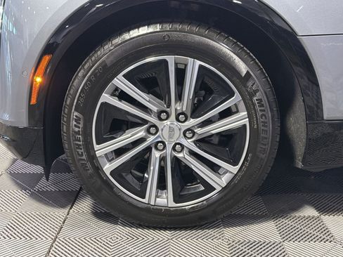 Used 2024 Cadillac Lyriq Luxury AWD/4WD image 17