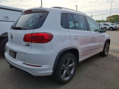 Used 2017 Volkswagen Tiguan Sport AWD/4WD image 3