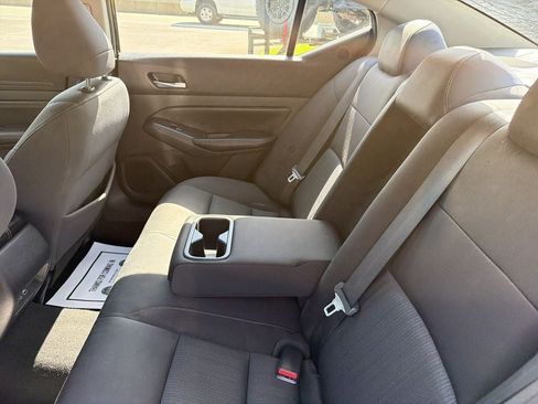 Used 2020 Nissan Altima 2.5 S FWD image 14