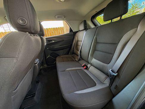 Used 2023 Chevrolet TrailBlazer LT FWD image 24
