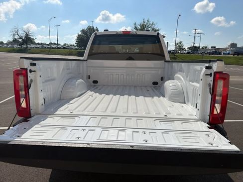 New 2026 Ford F350 XL w/ Snow Plow/Camper Package AWD/4WD image 8