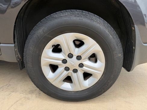 Used 2016 Chevrolet Traverse LS FWD image 7