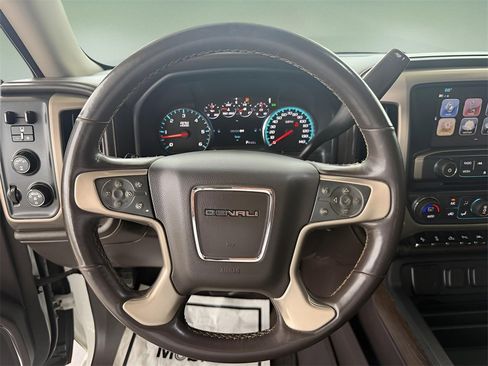 Used 2017 GMC Sierra 1500 Denali w/ Denali Ultimate Package image 30
