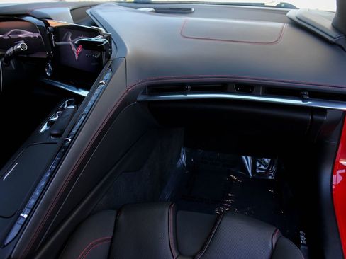 Used 2020 Chevrolet Corvette Stingray Premium Cpe w/ 3LT Preferred Equipment Group image 23