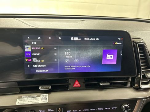 Used 2023 Kia Sportage EX w/ EX Premium Package AWD/4WD image 14