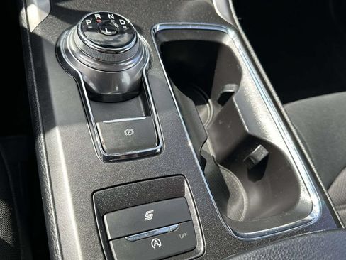 Used 2020 Ford Fusion SE FWD image 21