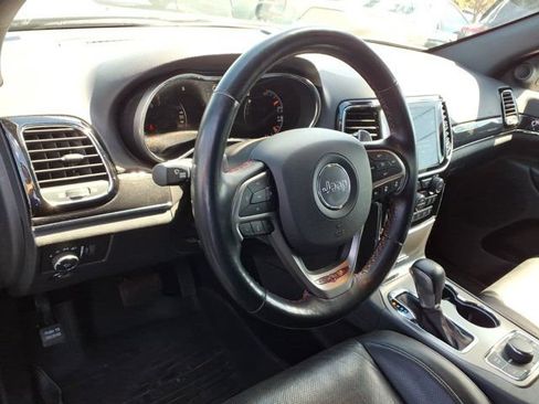 Used 2021 Jeep Grand Cherokee Trailhawk w/ Trailhawk Luxury Group AWD/4WD image 8