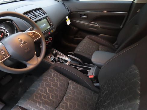 New 2025 Mitsubishi Outlander Sport ES AWD/4WD image 19