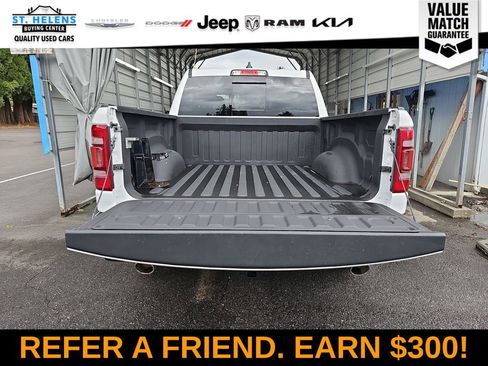 Used 2022 RAM 1500 Limited w/ Body-Colour Bumper Group AWD/4WD image 5
