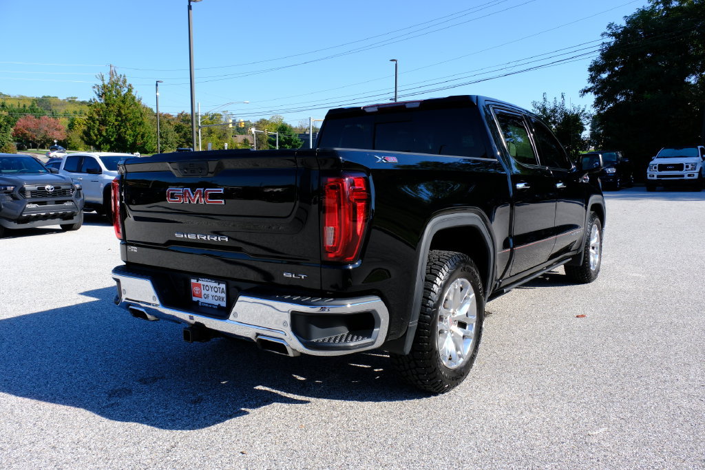 Used 2020 GMC Sierra 1500 SLT w/ SLT Premium Package AWD/4WD image 3
