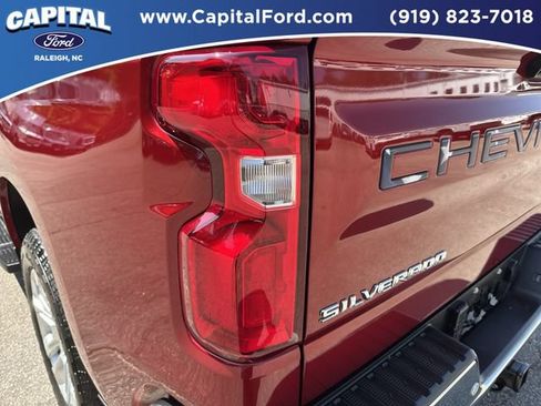 Used 2024 Chevrolet Silverado 1500 LTZ w/ Technology Package AWD/4WD image 15