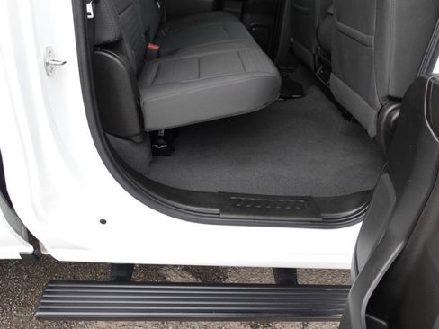 Used 2023 Chevrolet Silverado 1500 Custom image 29