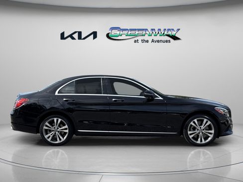 Used 2019 Mercedes-Benz C 300 4MATIC Sedan image 8