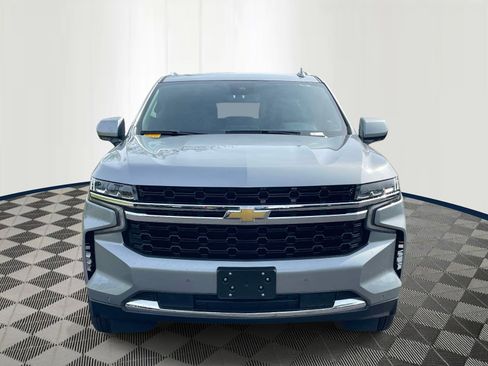 Used 2024 Chevrolet Suburban LS w/ Driver Alert Package image 2