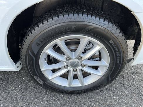 Used 2019 Dodge Grand Caravan SXT FWD image 20