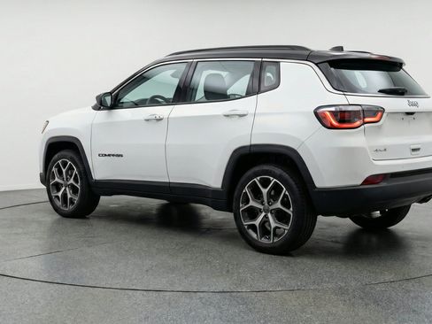 Used 2025 Jeep Compass Limited AWD/4WD image 6