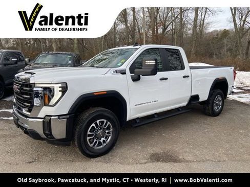 Used 2025 GMC Sierra 3500 Pro image 1