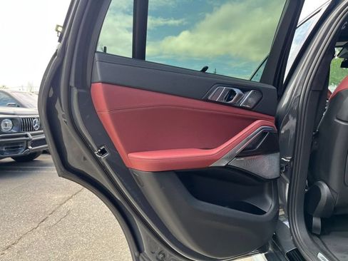 Used 2025 BMW X6 M60i AWD/4WD image 22