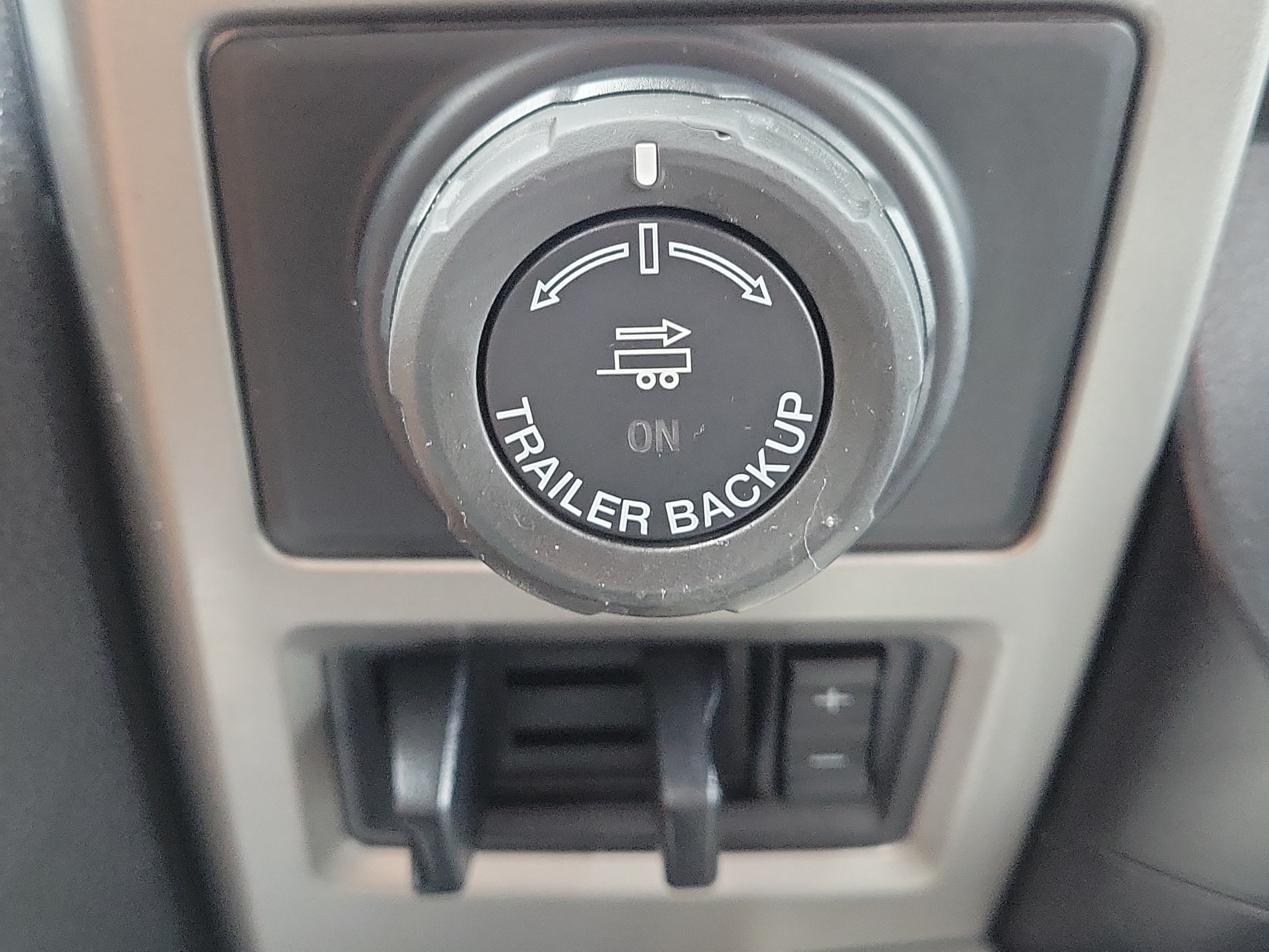 Used 2018 Ford F150 Lariat w/ Equipment Group 502A Luxury AWD/4WD image 27