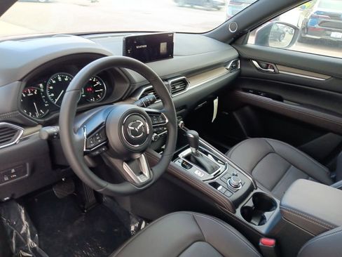 New 2025 MAZDA CX-5 Signature image 12
