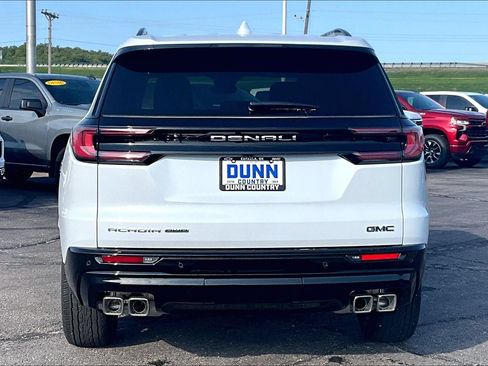 New 2026 GMC Acadia Denali Ultimate AWD/4WD image 4