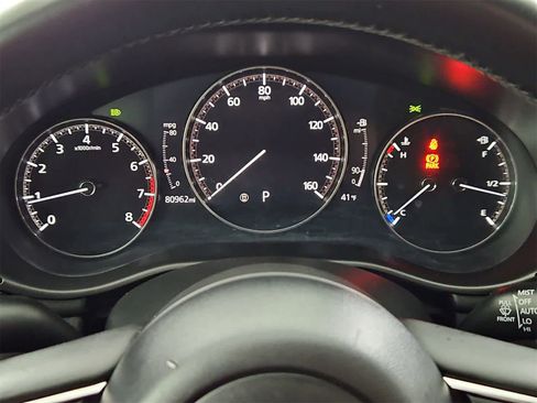 Used 2019 MAZDA MAZDA3 Hatchback image 33