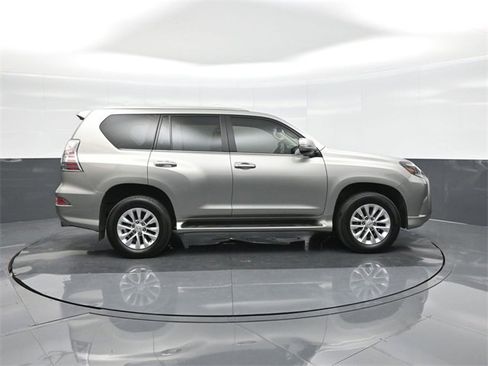 Used 2021 Lexus GX 460 Premium image 26