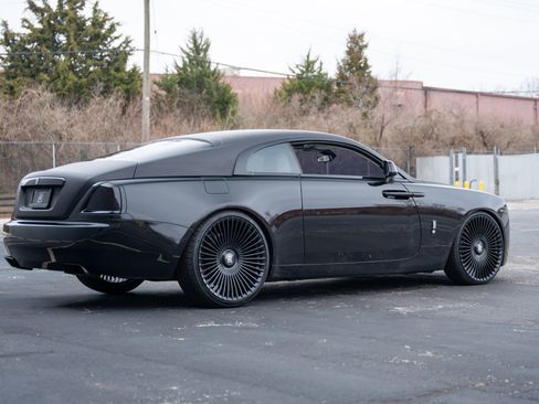 Used 2015 Rolls-Royce Wraith image 4