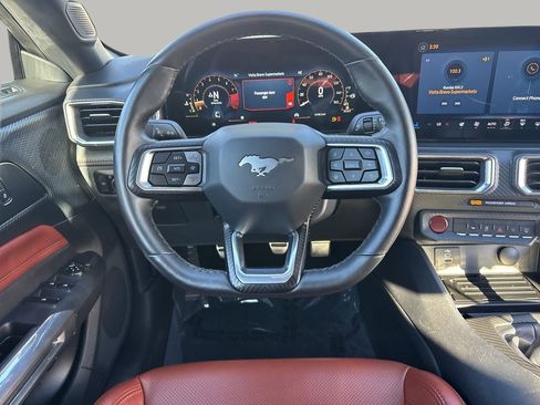 Used 2024 Ford Mustang GT Premium image 9