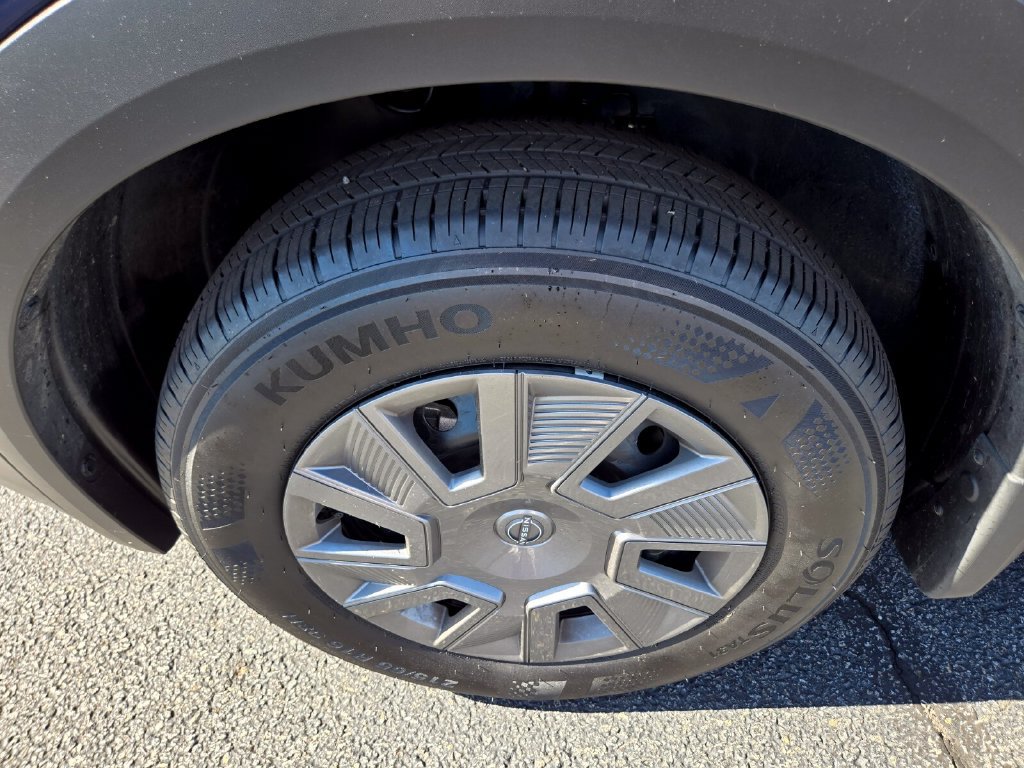 Certified 2026 Nissan Kicks S FWD image 23