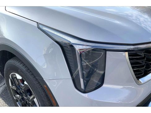 Used 2024 Kia Sorento S w/ Panoramic Sunroof Package image 27