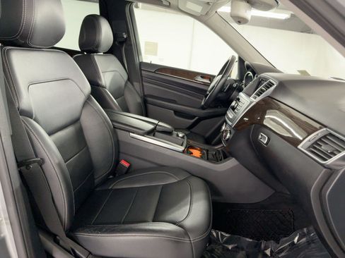 Used 2015 Mercedes-Benz ML 350 2WD image 31