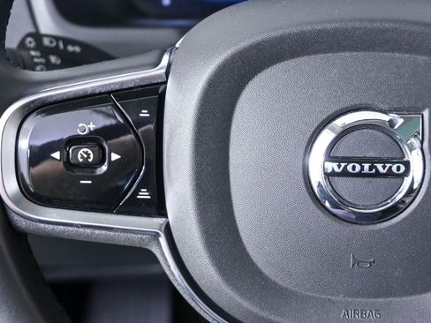 Certified 2024 Volvo XC90 T8 Plus w/ Protection Package Premier AWD/4WD image 10