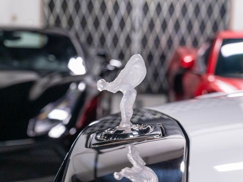 Used 2019 Rolls-Royce Phantom Sedan RWD image 71