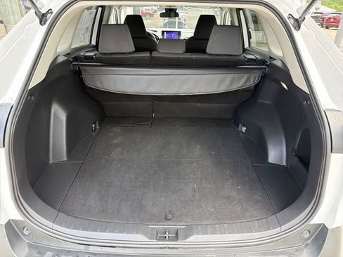 Used 2025 Toyota RAV4 XLE AWD/4WD image 25