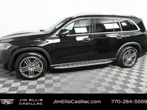 Used 2022 Mercedes-Benz GLS 450 4MATIC image 24