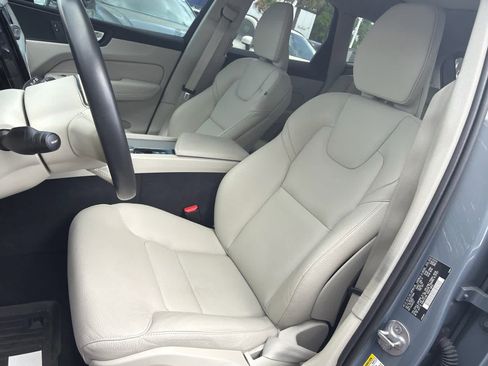Used 2024 Volvo XC60 B5 Plus w/ Protection Package Premier AWD/4WD image 63