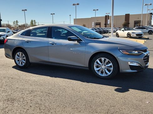 Used 2023 Chevrolet Malibu LT image 8
