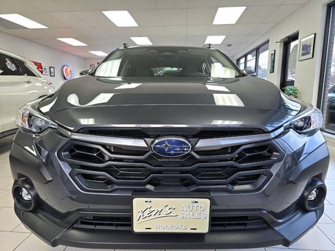 Used 2024 Subaru Crosstrek 2.0i Premium AWD/4WD image 5