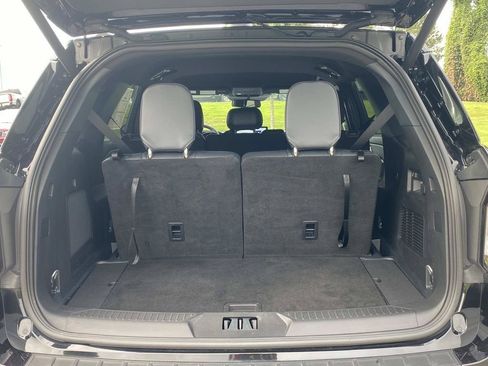 Certified 2025 Ford Explorer ST-Line w/ Premium Package RWD image 5