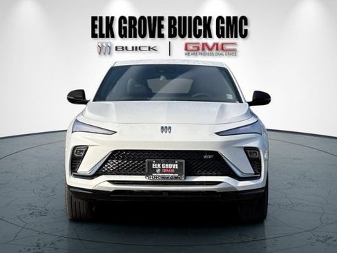 New 2026 Buick Envista Sport Touring w/ Convenience I Package FWD image 9