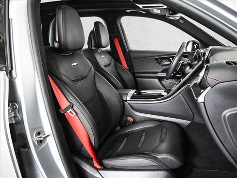 Used 2024 Mercedes-Benz GLC 43 AMG 4MATIC image 23