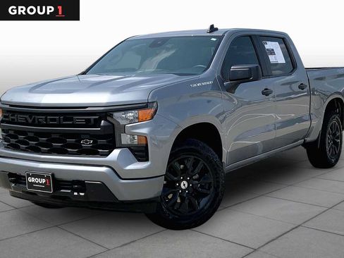 Used 2023 Chevrolet Silverado 1500 Custom AWD/4WD image 1